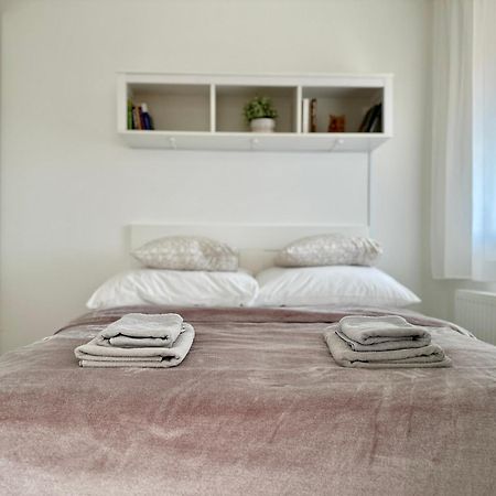 City Break Apartment - Private Garage, Ac, Balcony Budapest Luaran gambar