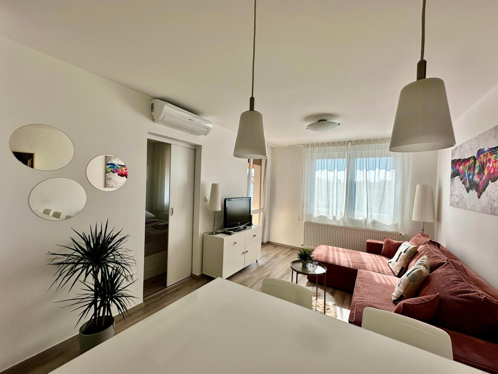 City Break Apartment - Private Garage, Ac, Balcony Budapest Luaran gambar